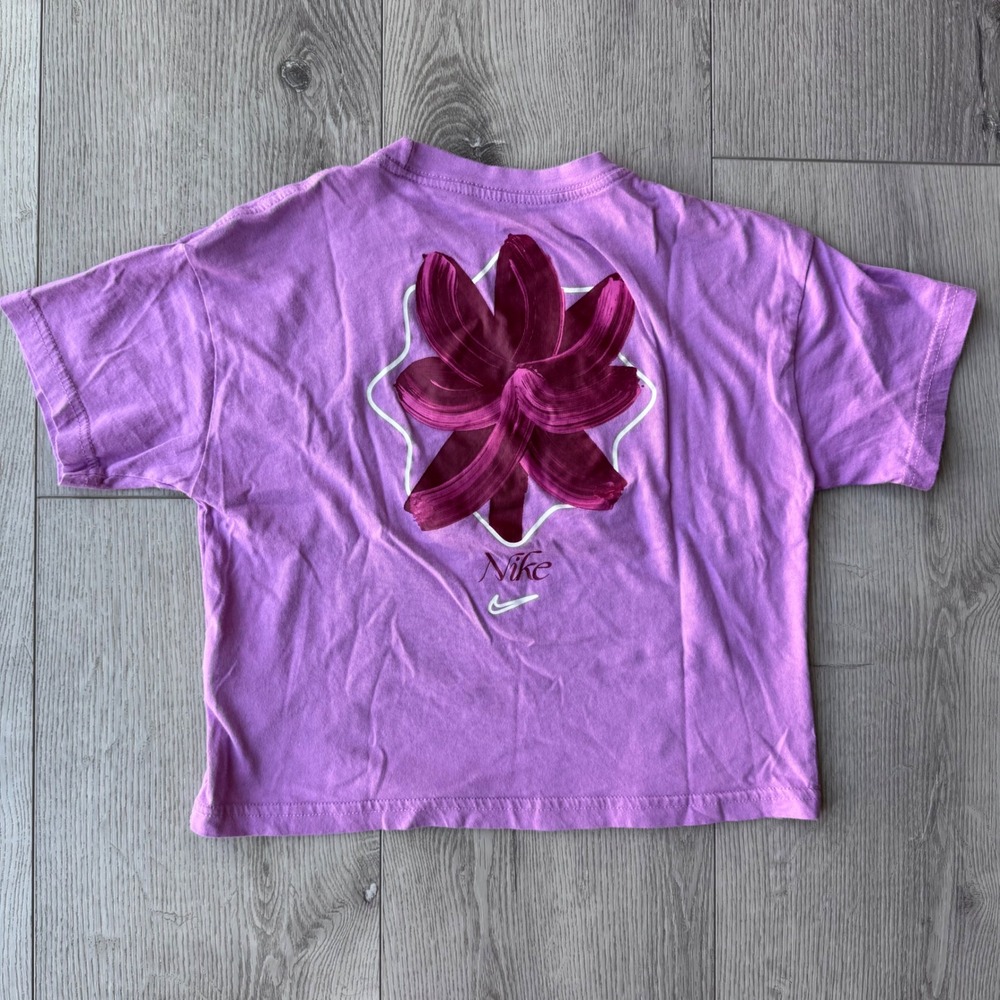 Nike Womens M Pink Purple Floral Graphic Back Print Loose Fit T Shirt